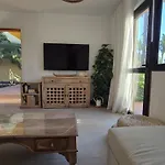 Apartment Oasis *